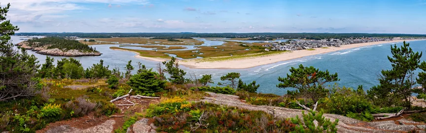 Exploring Hampton Beach, NH: Unforgettable Attractions and Activities